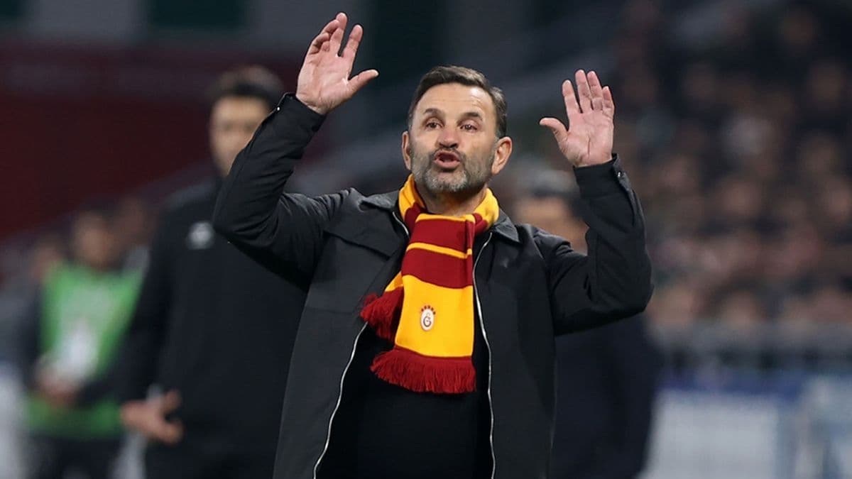 G.Saray-F.Bahçe derbisine dakikalar kala Okan Buruk oyuncularını ateşledi