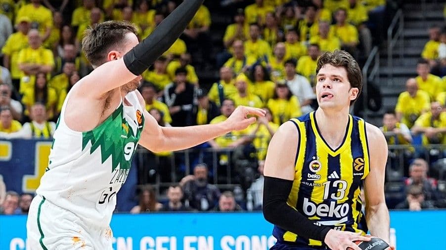 Fenerbahçe Beko, EuroLeague Play-Off serisine galibiyetle başladı