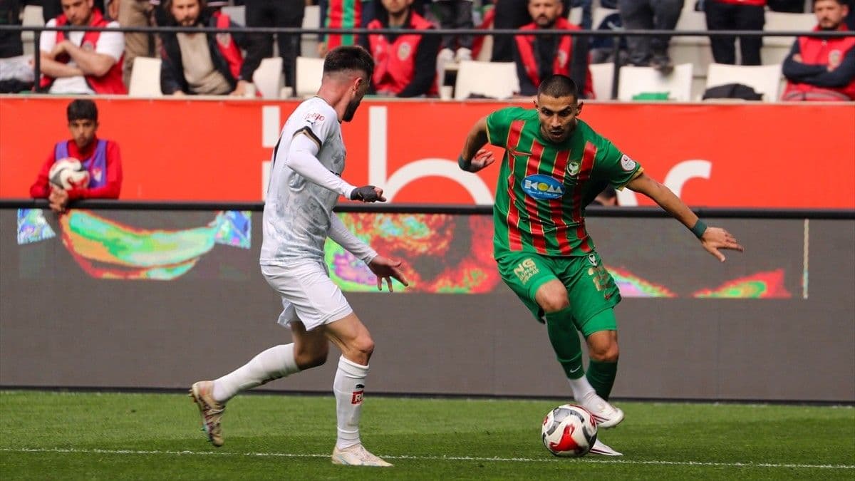 Bodrum FK son saniyede Amed'i yıktı! 85 dakika 10 kişi oynadılar