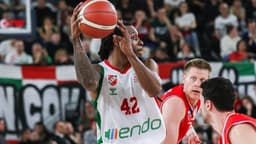 Karşıyaka kümede kalma yolunda Onvo Büyükçekmece'yi geçti!