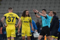 Eski MHK Başkanı Mustafa Çulcu, Fenerbahçe'yi yıkan penaltı kararını yorumladı: "Skandal"