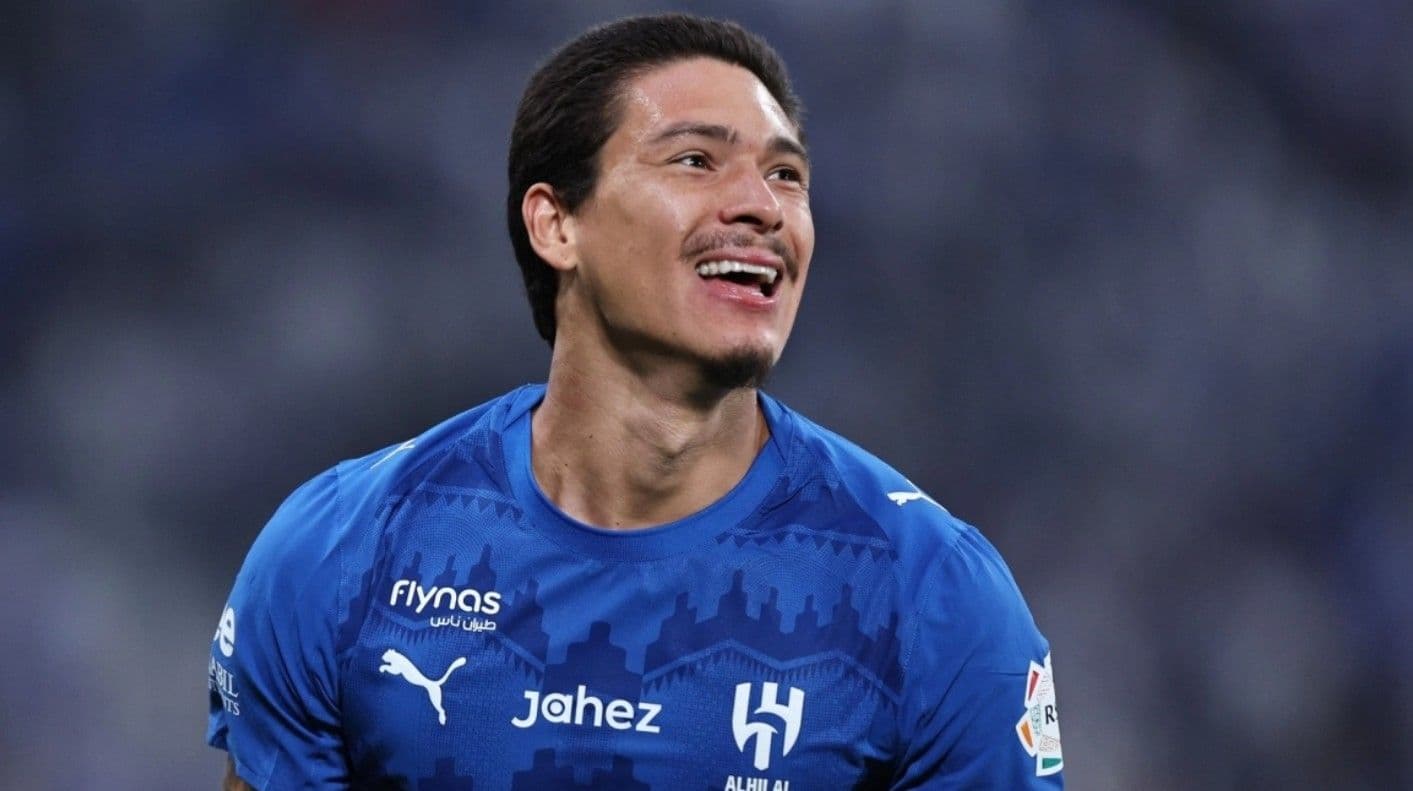 Uruguaylı futbolcu Darwin Nunez, Fenerbahçe'ye masaj gönderdi: "Beni hala istiyor musunu?"