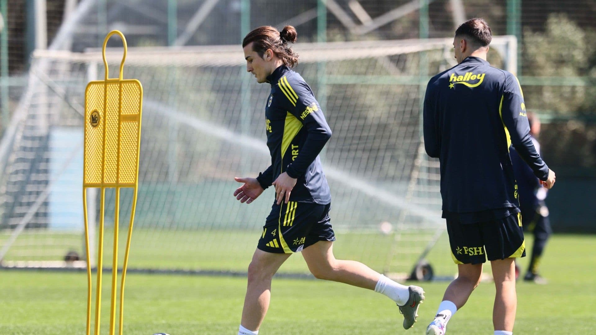 Fenerbahçe'de Kayserispor maçı hazırlıkları başladı