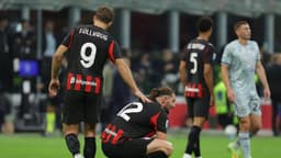 Milan evinde şok yaşadı, şampiyonluk yarışında havlu attı!