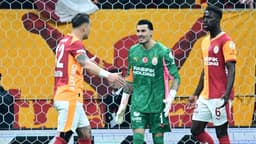 Uğurcan Çakır: "5 maçı kazanıp şampiyon olmak istiyoruz"