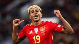 Lamine Yamal'dan islamofobik tezahüratlara tepki: "Ben Müslümanım"