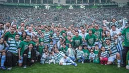 TFF 2. Lig'de şampiyon Bursaspor! Türk futbol tarihine geçti