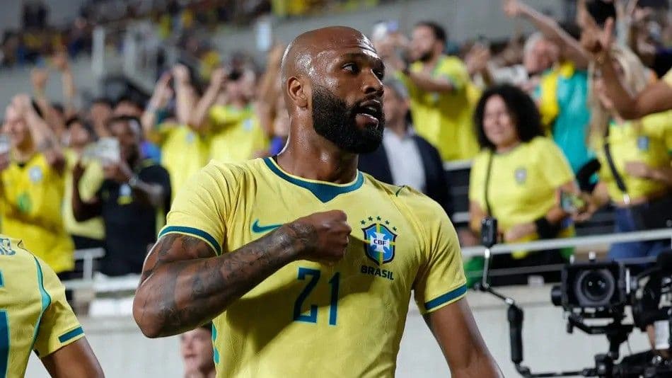 Sara'yla birlikte çağrılmıştı, Brezilya için ilk golünü attı!