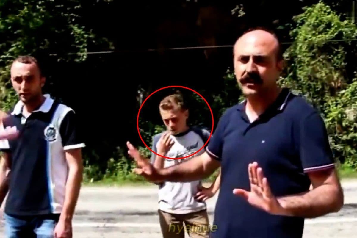 Barış Alper Yılmaz'ın HES projesi protestosu