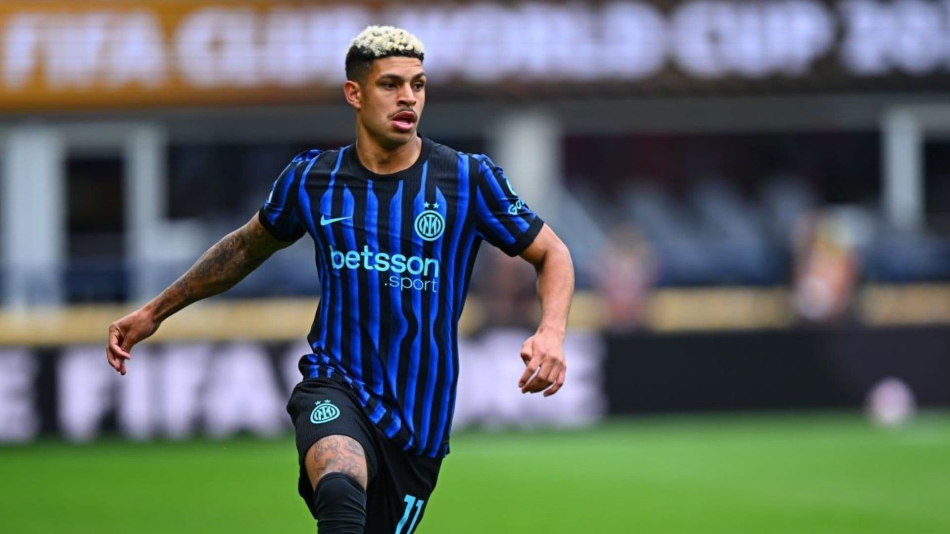 Beşiktaş, Brezilyalı yıldız Luis Henrique'den vazgeçemiyor!