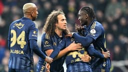 Galatasaray puan kaybetti, Fenerbahçe paylaşım yaptı: Son ana kadar!