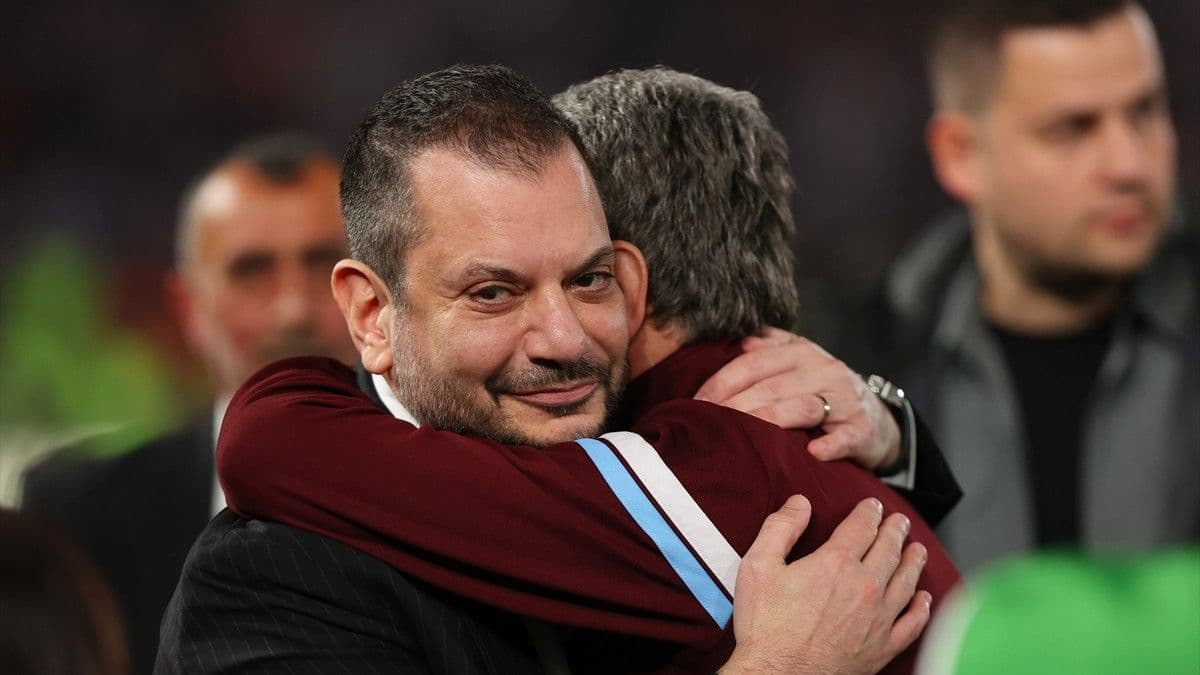 Ertuğrul Doğan: "Kimse Trabzonspor’u yönetenlere ve taraftarlarına akıl vermesin!"