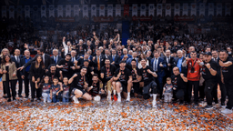 Ziraat Bankkart’tan tarihi sezon! Şampiyonlukla taçlandı