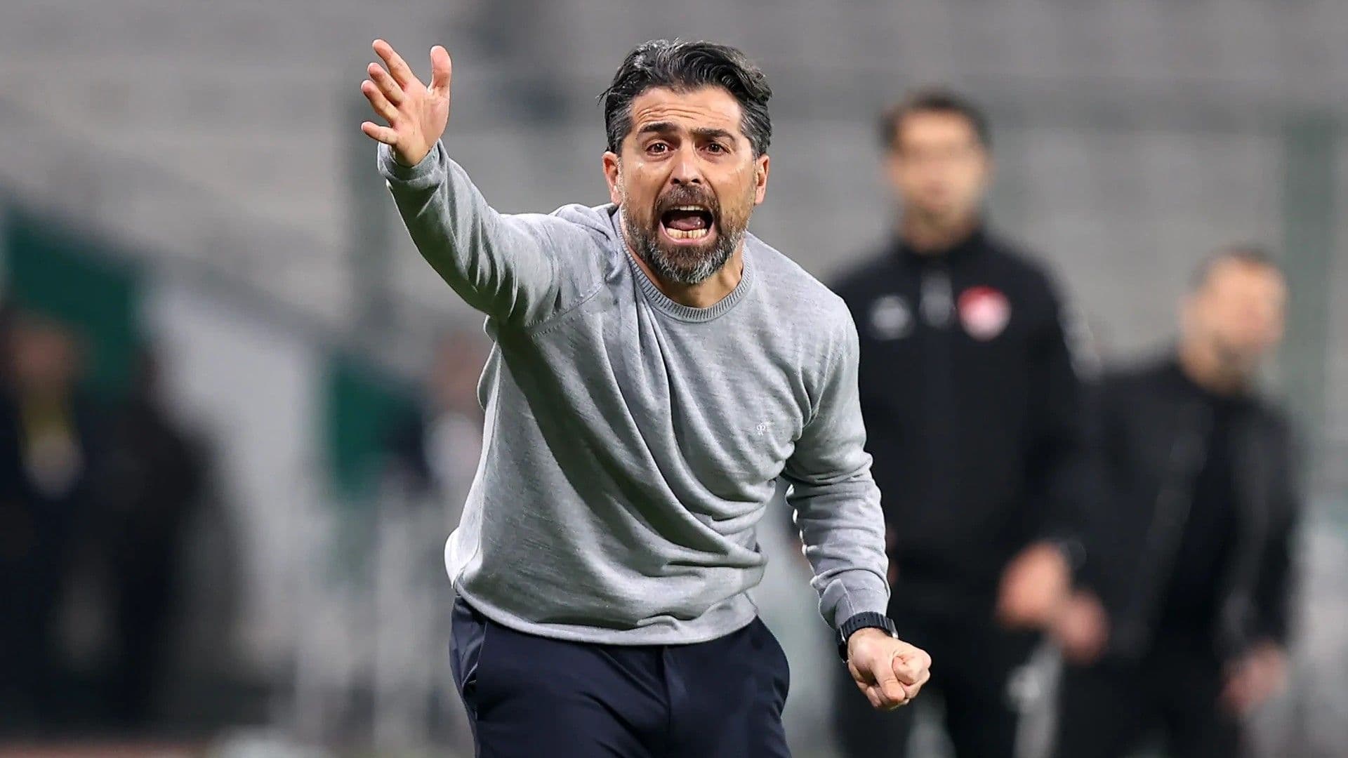 İlhan Palut: “Kırılma noktamız Galatasaray galibiyetiydi, Beşiktaş maçında kazanmak için mücadele edeceğiz”