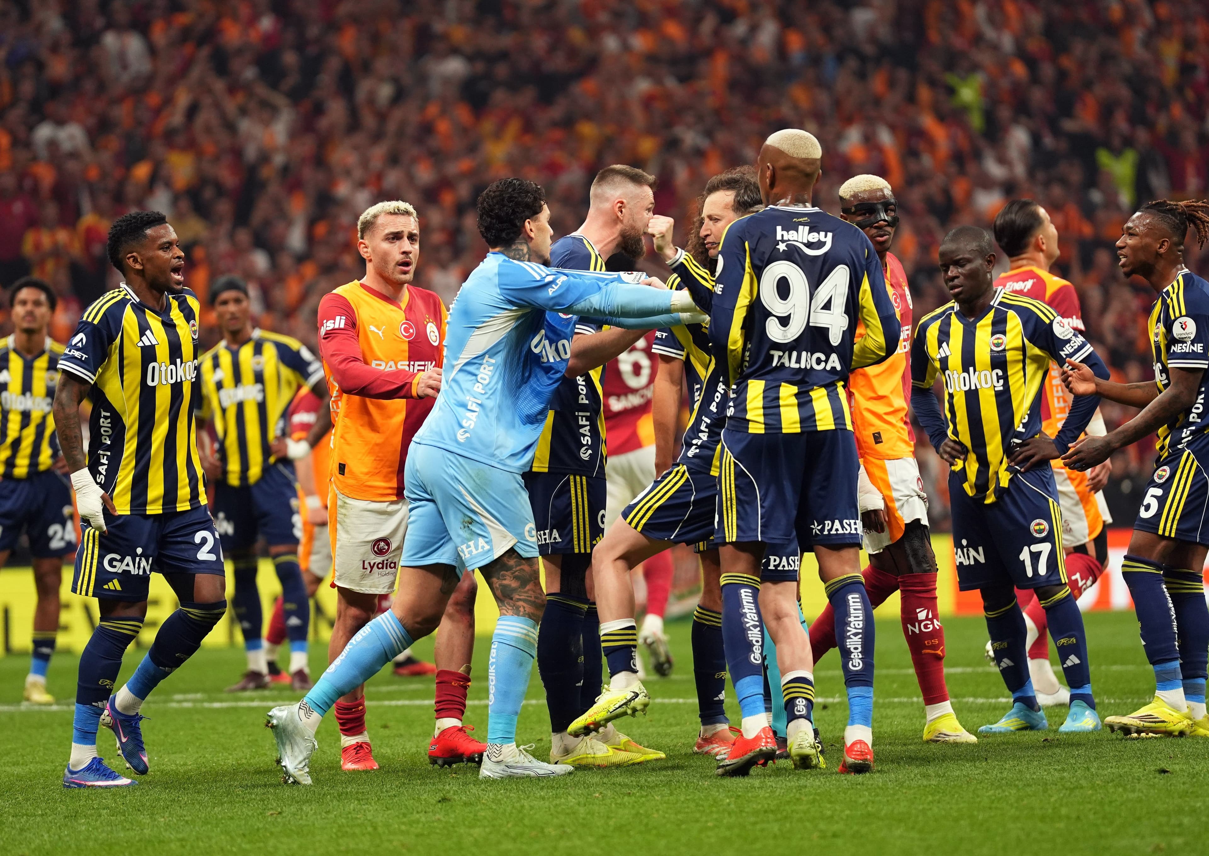 Galatasaray - Fenerbahçe