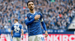 Kenan Karaman varsa Schalke 04 rahat!