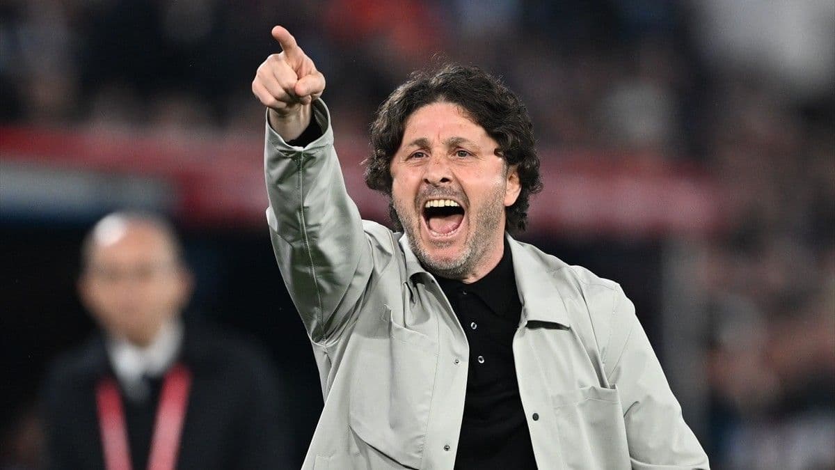 Fatih Tekke'den Galatasaray zaferi açıklaması: "Oyuncularım büyük iş yaptı!"