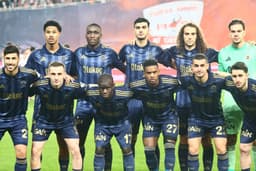 Fransız devi PSG, Luis Enrique'nin çok beğendiği Fenerbahçe'nin yıldızının peşinde! 