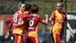 Derbide mucize! Galatasaray 90’da yıktı, Fenerbahçe’yi devirdi!