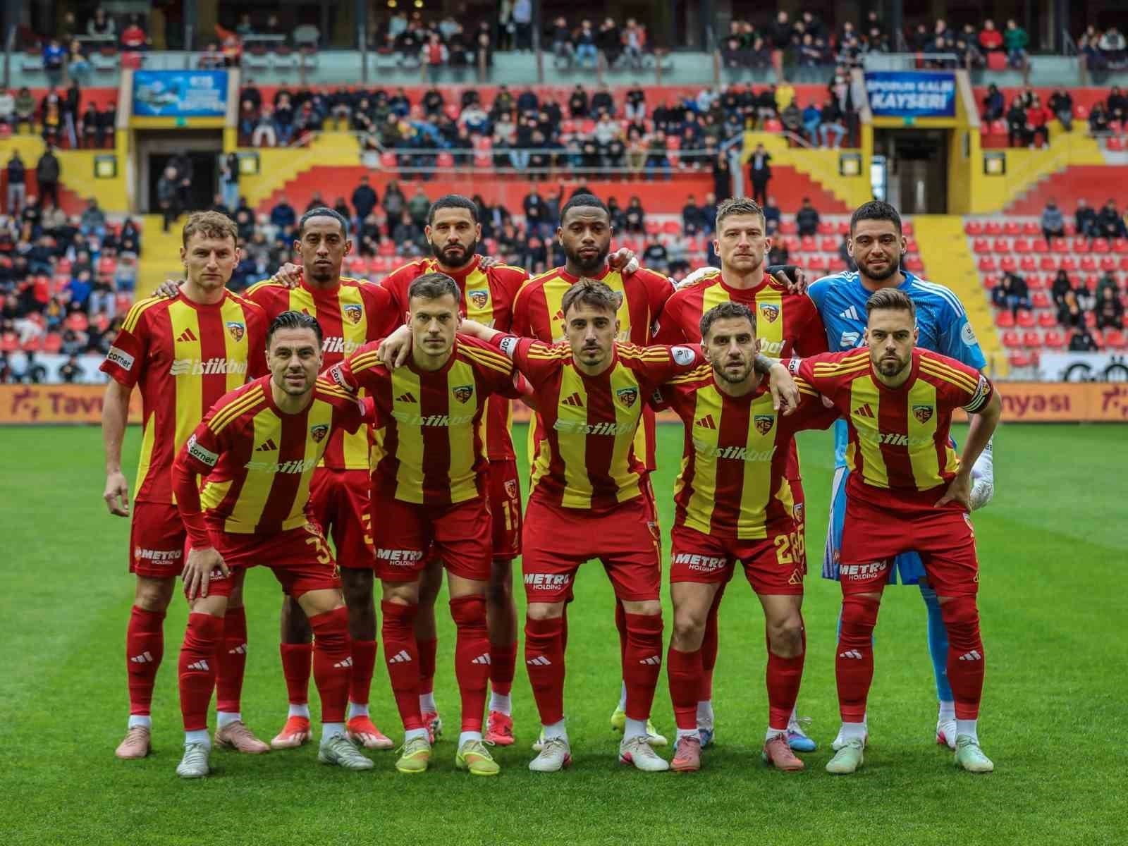 Süper Lig'de bir maçta Passolig zorunluluğu kalktı! Ücretsiz olacak