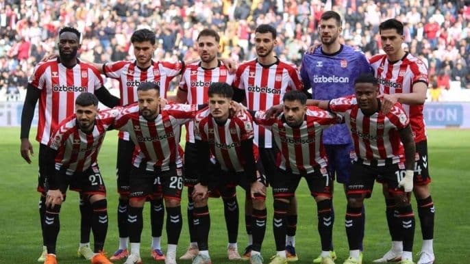 Sivasspor açıkladı: Emirhan'da kırık var