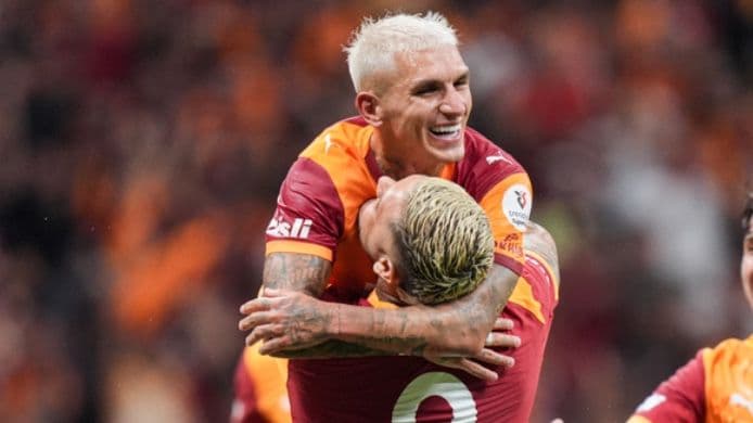 Galatasaray'da Okan Buruk'tan sürpriz Icardi - Torreira kararı!