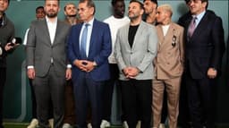 Galatasaray'da yöneticiler Fenerbahçe derbisi öncesi telefonlarını kapatmak zorunda kaldı