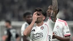 Jota Silva taraftarı önünde ilk golünü attı! Beşiktaş, Antalyaspor karşısında farkı açtı