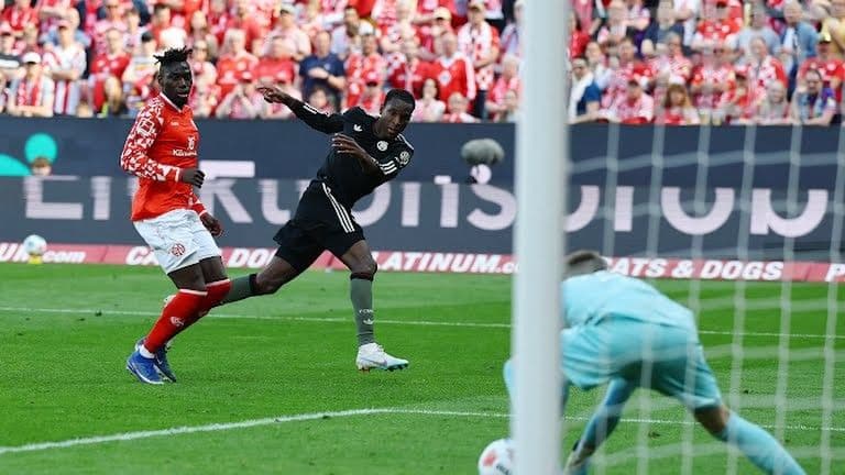 Bayern Münih 3-0’dan döndü, Mainz’i 4-3 mağlup etti