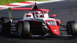Vallelunga’da Türk pilot Alp Aksoy’dan podyum başarısı