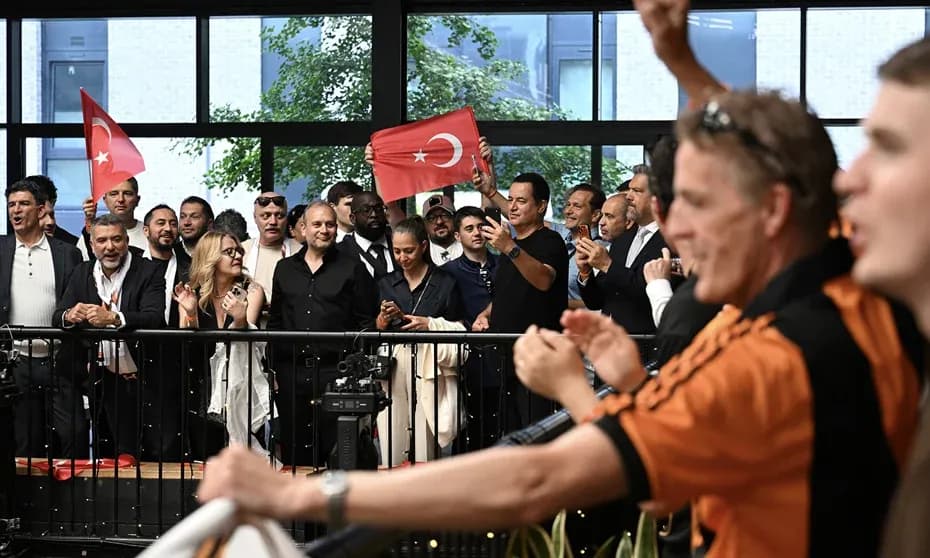 Acun Ilıcalı