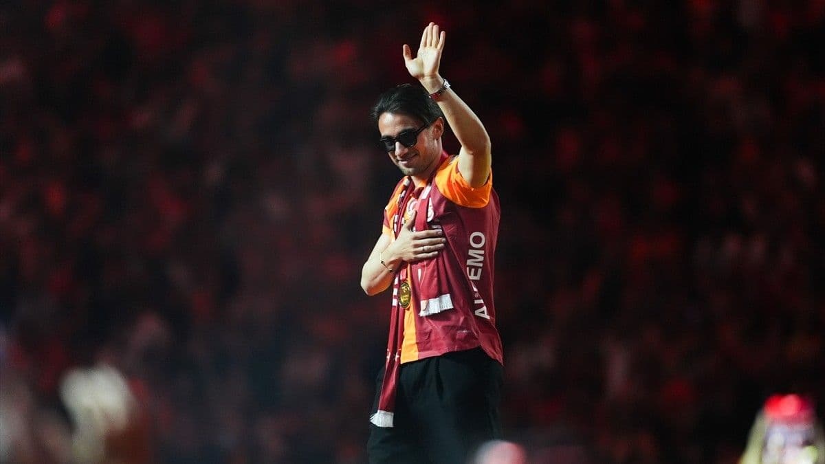 Benfica'dan Yunus Akgün için dev teklif!