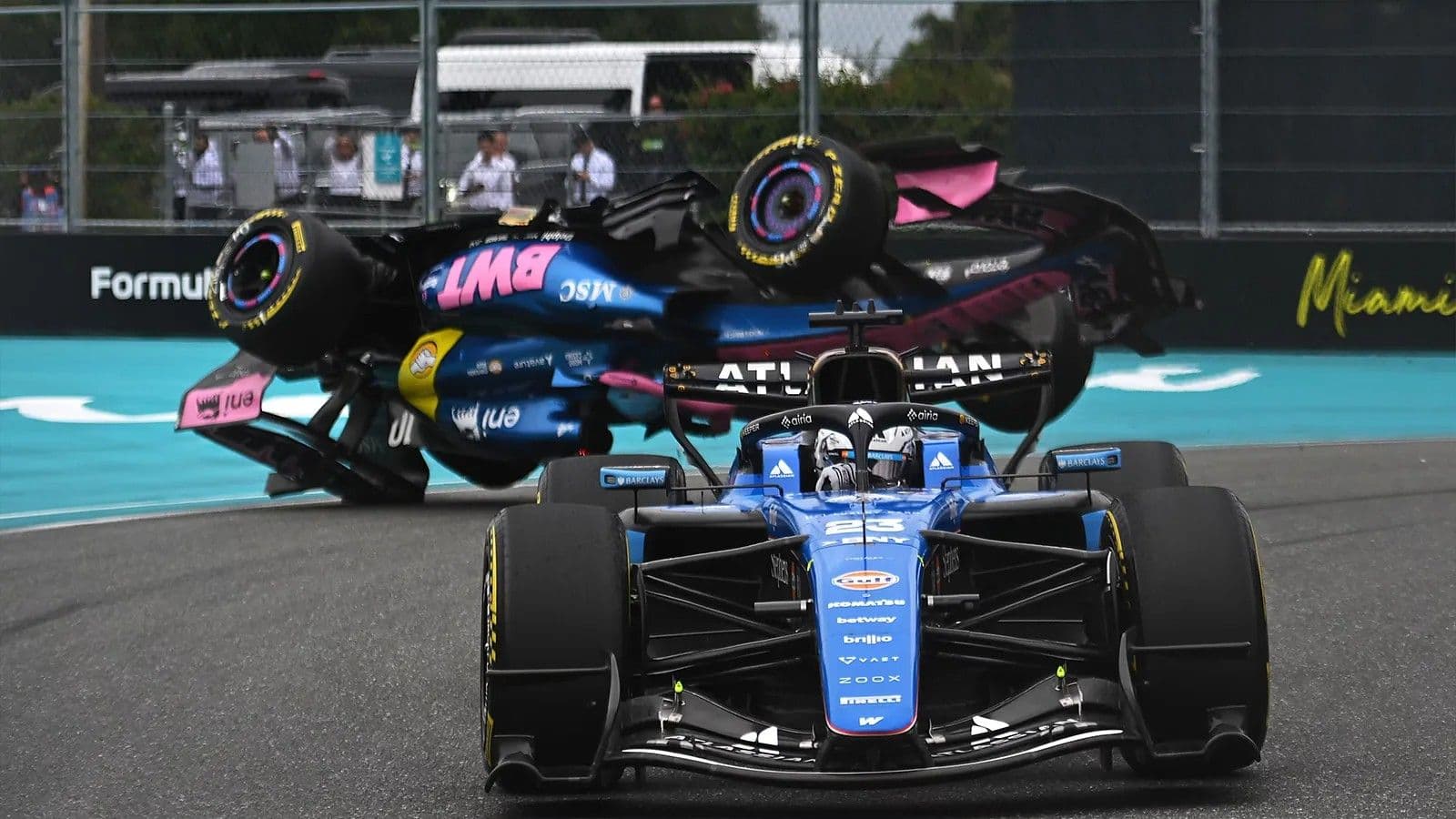 Miami GP'de Liam Lawson ile Pierre Gasly kazası: Nedeni sonradan ortaya çıktı