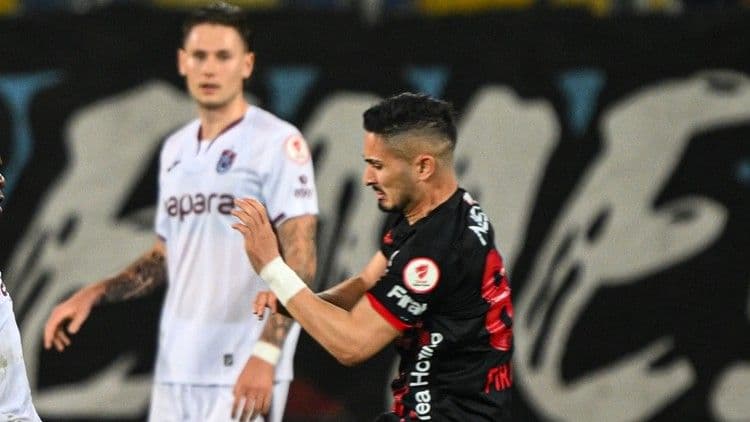 Fıratcan Üzüm: "Trabzonspor taraftarı kusura bakmasın"