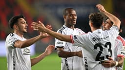 Kristjan Asllani, Gaziantep FK - Beşiktaş maçına damga vurdu!