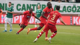 (GENİŞ ÖZET) Iğdır FK: 3 - Amedspor: 3 Maç Sonucu Amedspor Süper Lig'de