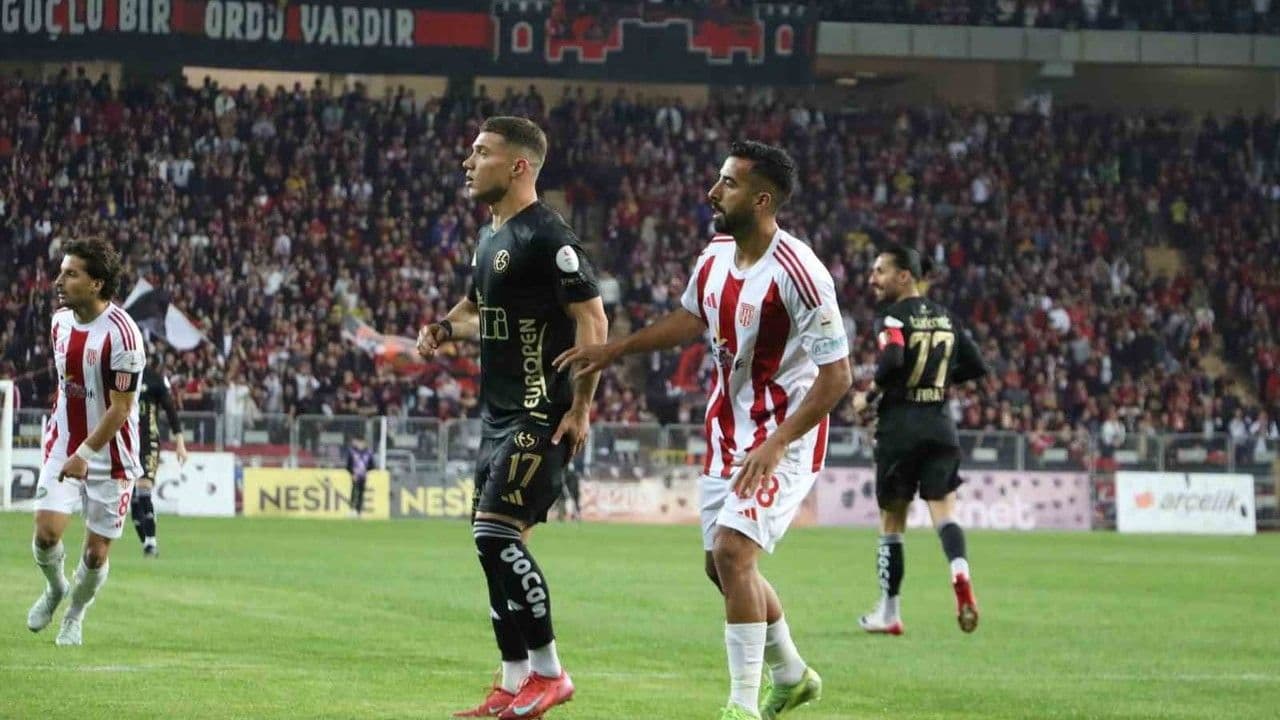 (ÖZET) Eskişehirspor: 0 - Ayvalıkgücü Belediyespor: 0 Maç Sonucu