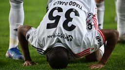 Beşiktaş'ta korkutan sakatlık! Djalo devam edemedi