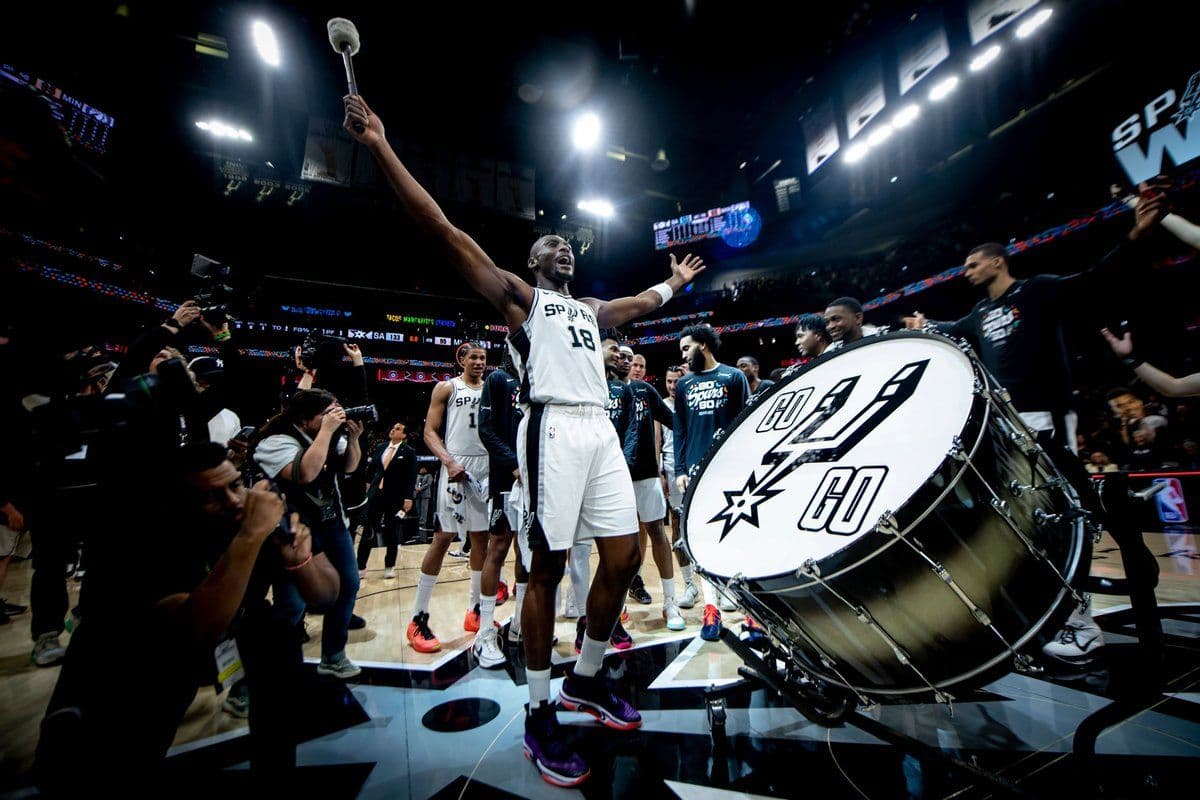 Spurs, Timberwolves’u farklı yendi, seriyi 1-1 yaptı