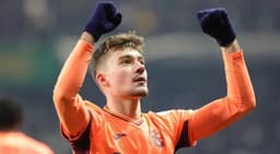 Trabzonspor'un Ernest Muçi için Beşiktaş'a yaptığı ilk teklif ortaya çıktı!  