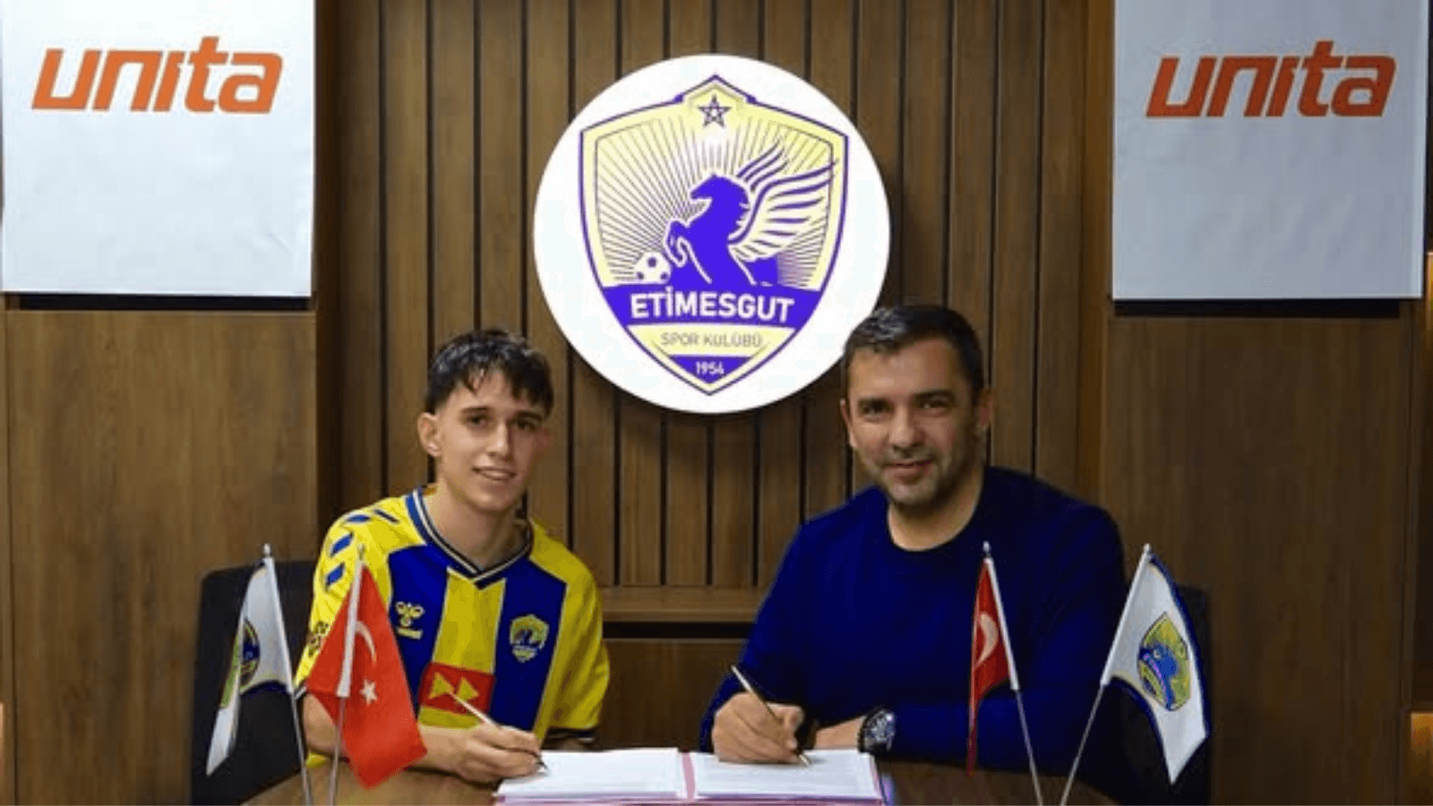 Fransa ekibi Etimesgutspor'un 18'lik yıldızını istedi!