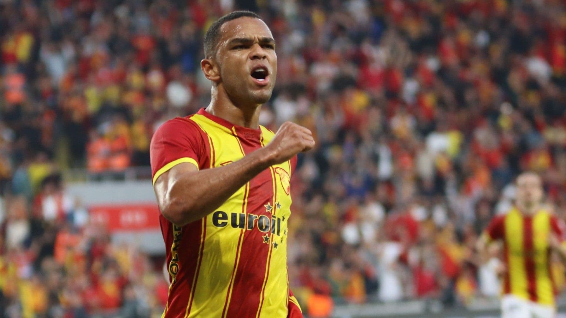 Göztepe, Juan için 20 milyon Euro talep etti: Lille ile görüşmeler başladı!