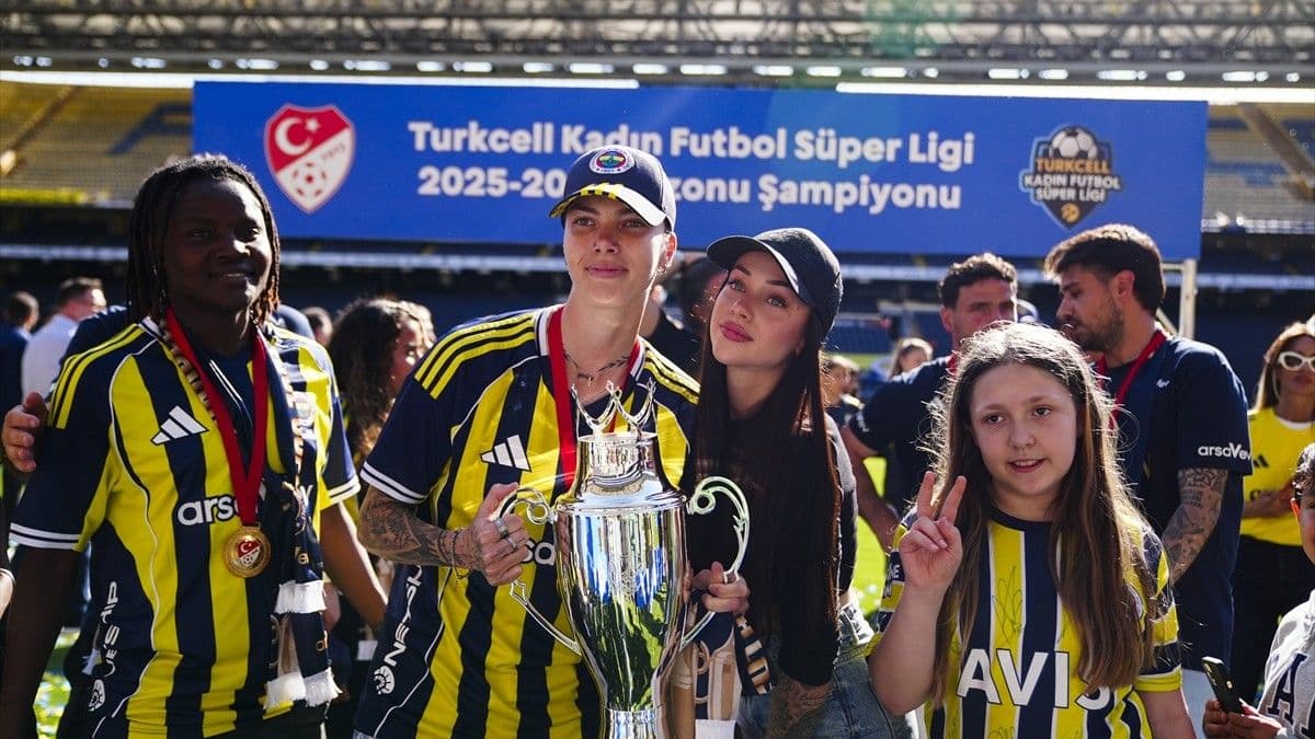 Andrea Staskova'dan G.Saray itirafı: Fenerbahçe daha profesyonel!