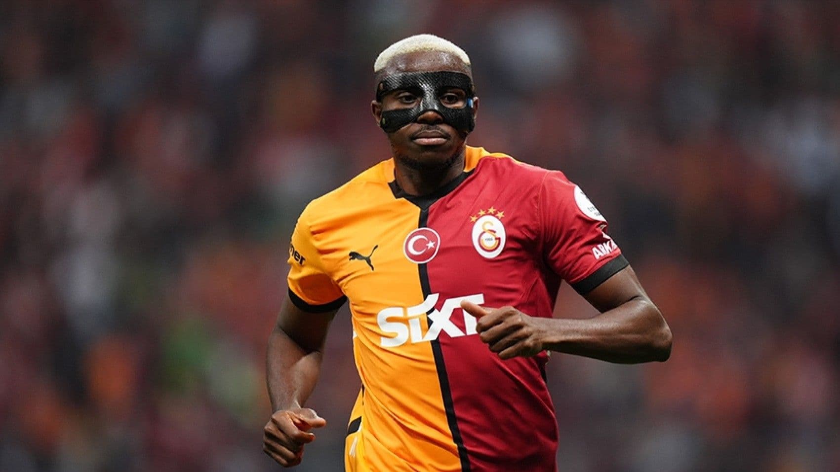 Hocasından flaş iddia! "Osimhen’in transfer olma ihtimali var"