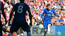 Transfere 339 milyon Euro harcayan Chelsea, Avrupa kupalarına katılamadı