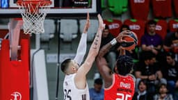 Hapoel üçüncü çeyrek performansıyla seriyi uzattı!