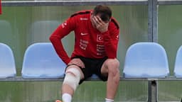 Kerem Aktürkoğlu'ndan kötü haber! Kaç gün sahalardan uzak kalacak?