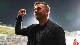 Fenerbahçe'nin eski golcüsünü Galatasaray istedi! Küme düşmüştü...
