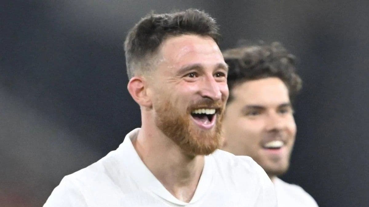 Borussia Dortmund Salih Özcan'a veda etti
