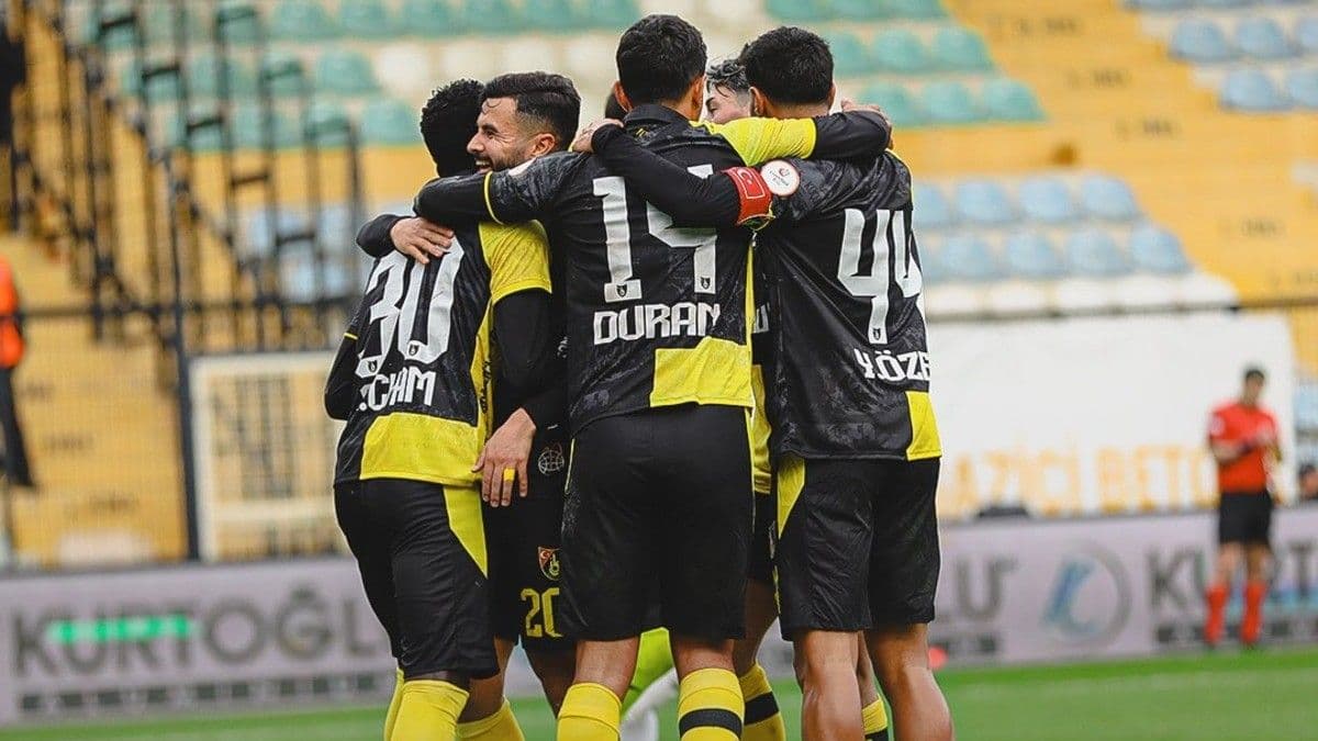İstanbulspor'dan gol yağmuru: Ligi 8 golle noktaladılar!